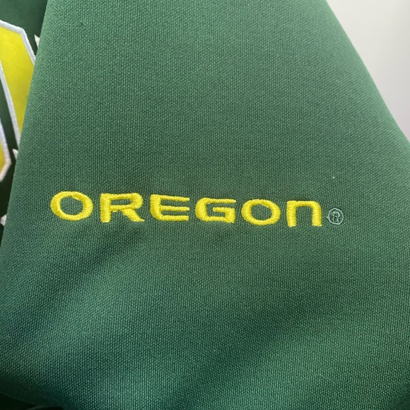Colosseum Médium Oregon Ducks Hoodie - Picture 3 of 5